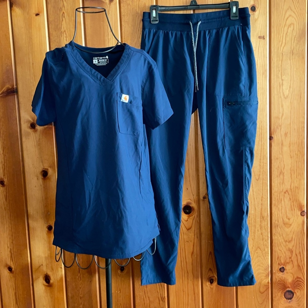 Carhartt Women's Modern Fit Tuck-In Top/Slim Leg Pant size SM/MD blue scrubs